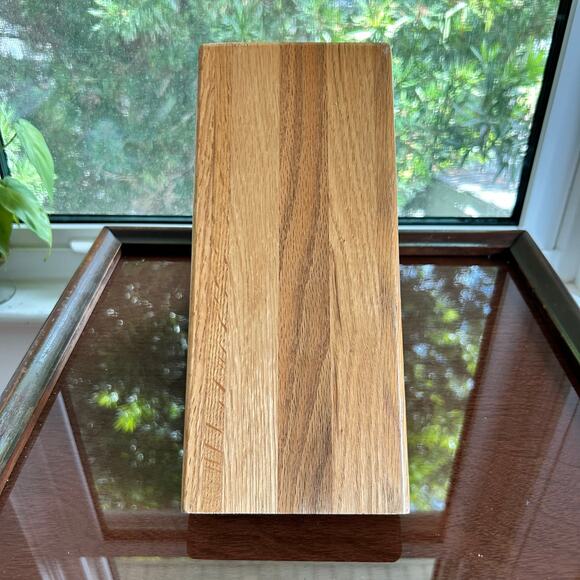 Cutco 8-Slot Wooden Knife Block with Sharpening Rod Hole – Solid Oak - Picture 5 of 10